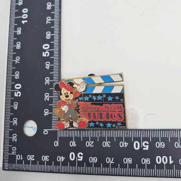 Disney Parks WDW Director Mickey MGM Studios Enamel Pin 2006 - Picture 7 of 7
